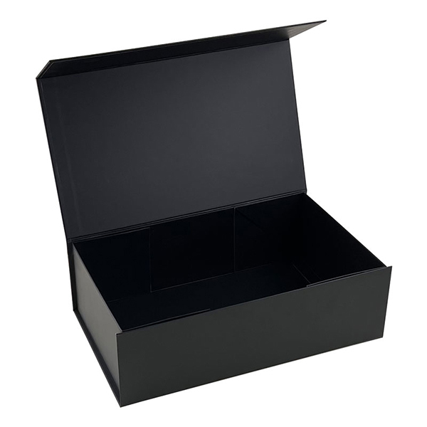 M A4 Deep Black Magnetic Gift Box