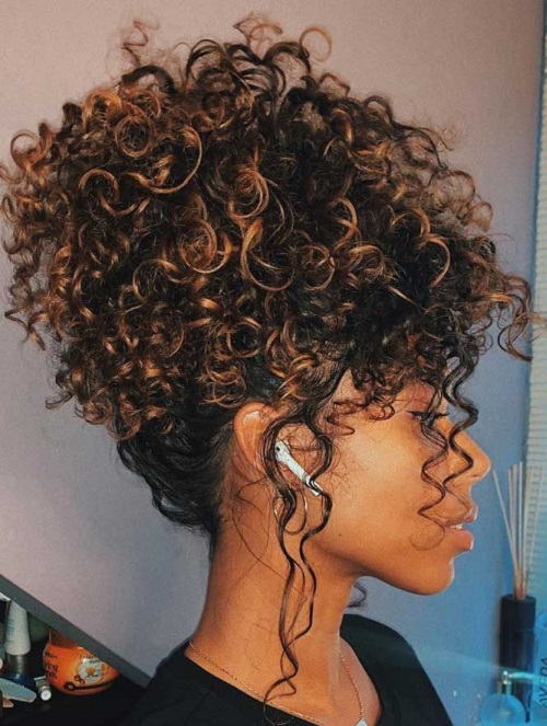 curly hair with highlight