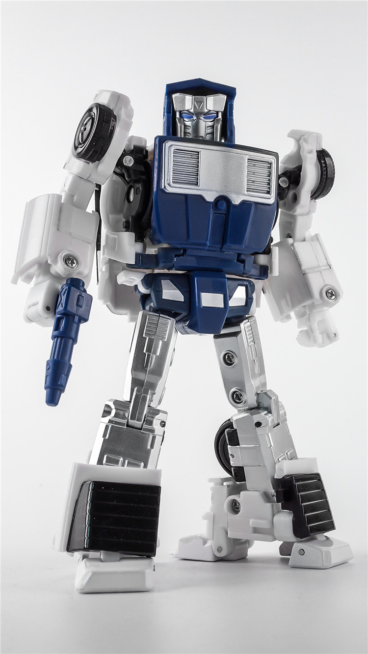 (TOY VERSION) X-Transbots MM-VII Hatch