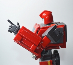 KFC - KP-12 Posable Hands for MP-27 Ironhide