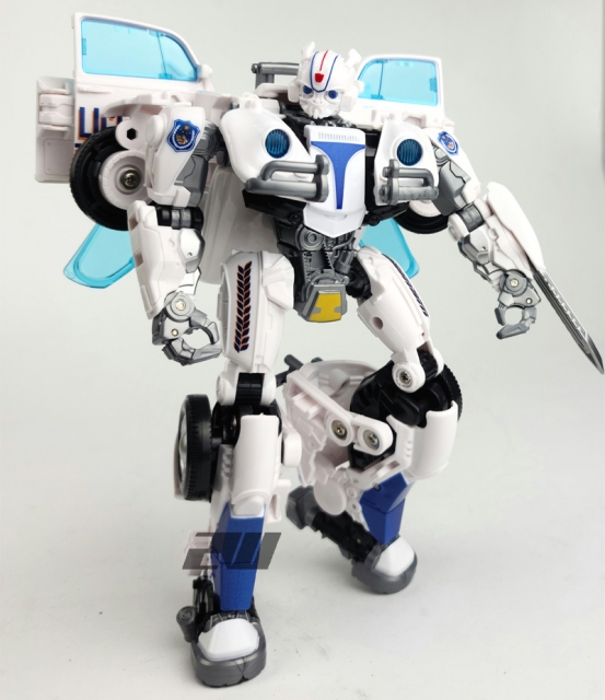 TABO MECHANICAL ALLIANCE YS-03 WHITE BEE WARRIOR