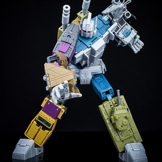 MAGIC SQUARE BRUTICUS IDW VERSION