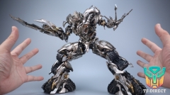ME005 Threezero ROTF Megatron Oversized