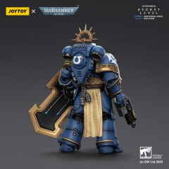 JoyToy JT02793 1/18 Warhammer 40K Ultramarines Levantus with Power Sword Stormshield and Bolt Pistol