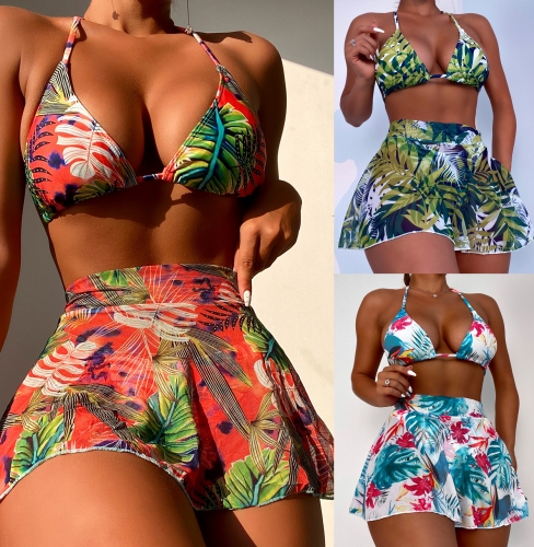Charming leaf print three-piece bikini set