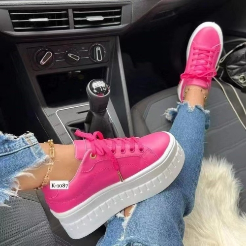 Thick soled lace up sneakers