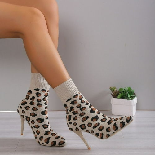 Knitted pointed thin high heels boots