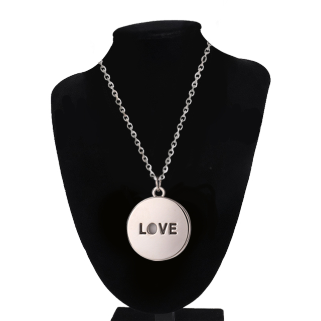 Sublimation Metal Round Hollow Necklace WIth Metal Insert