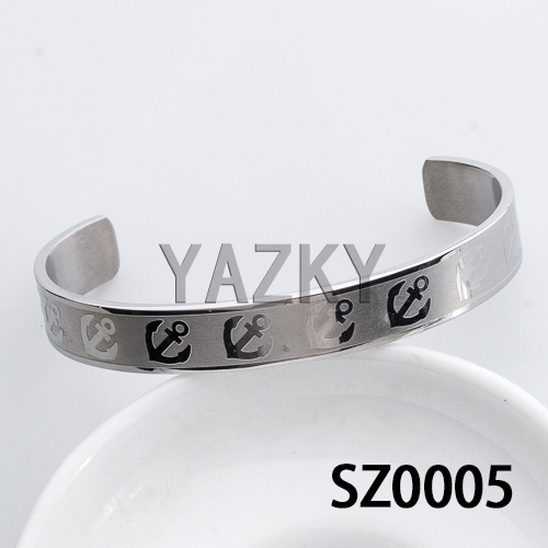 Stainless steel bangle