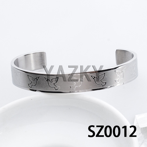 Stainless steel bangle