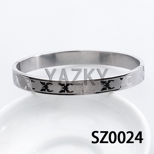 Stainless steel bangle