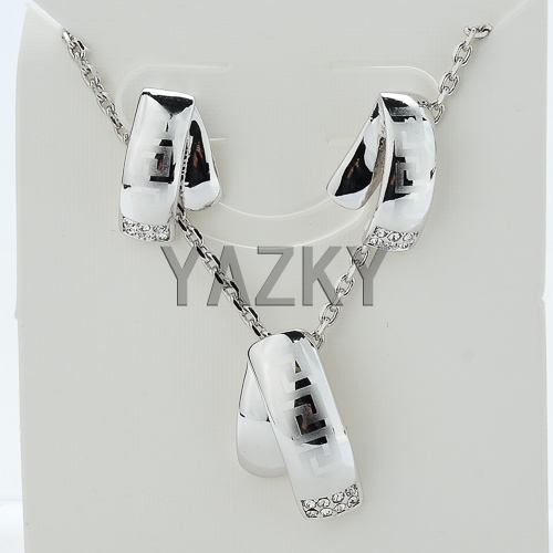 Stainless steel jewelry set