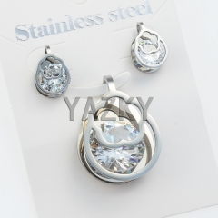 Pendant+earring jewelry set with glass stones