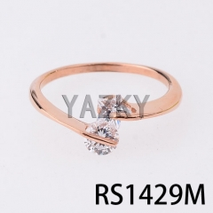 Fashion ring with rose gold plating and glass stones