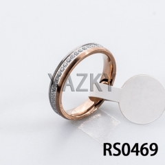 Fashion ring with CNC setting