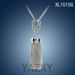 Silver color tassel new collection necklace