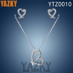 Heart with shiny zircon s.silver jewelry set