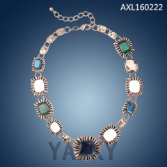 Fashion necklace with square crystals pendants