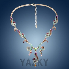 Fashion necklace with colorful crystals pendant