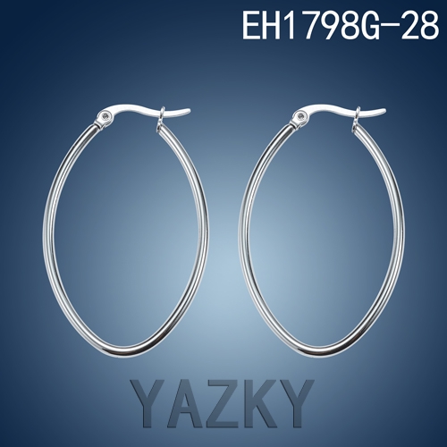 Circle earring with various sizes