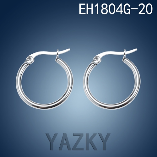 Circle earring with various sizes