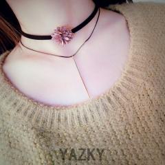 Pink flower chocker necklace with stock