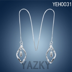 Long chain sterling silver earring