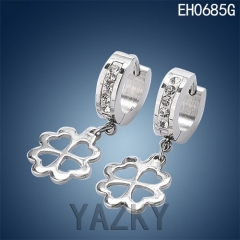 Fashion stainless steel earring with four leaves clover pendant