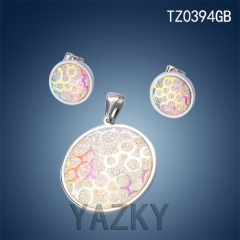Stainless steel jewelry set with shiny crystal stone earrings pendant