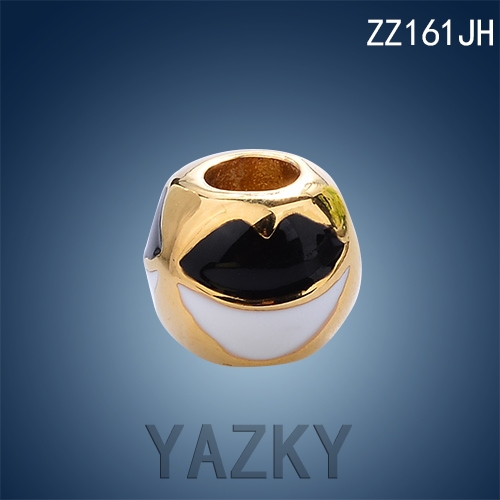 Stainless steel gold plated charm with black and white lip shape enamel