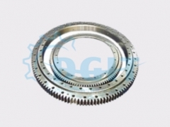 Single row cross roller slewing ring