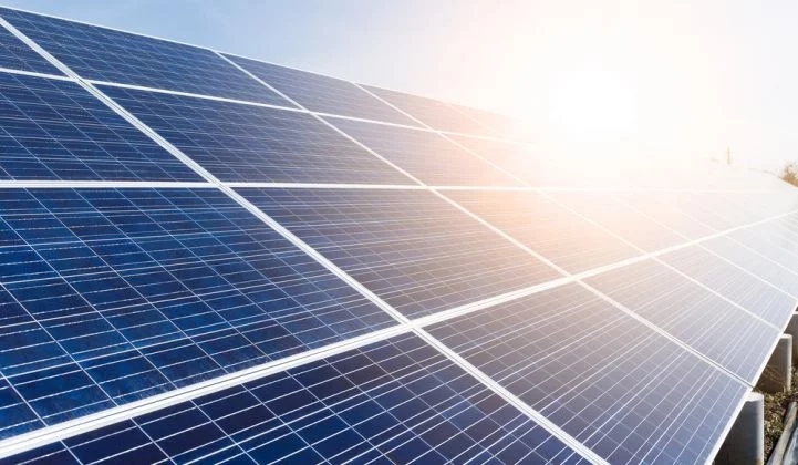 The Sun Exchange usa blockchain para seguro de projeto solar