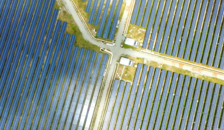 Los contratos de energía de NV para construir más de 1,000 MW de energía solar nueva, 100 MW de almacenamiento de batería