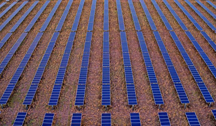 NEXTracker lanza un seguidor solar de almacenamiento emparejado