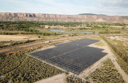 Energia solar pivotante padrão expande a parceria solar comunitária no Colorado em 8,9 MW