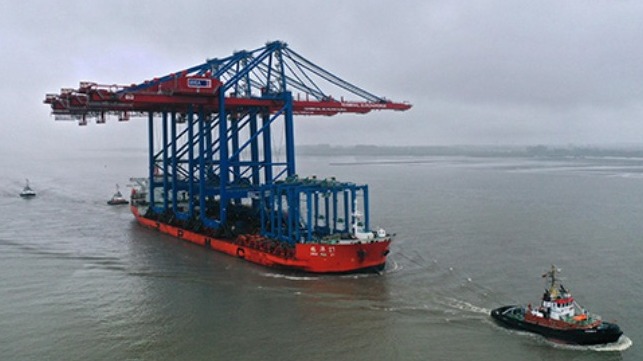 Three New Cranes Arrive at Port of Hamburg