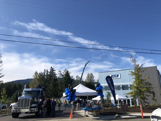 Falcon Equipment abre novas instalações em Nanaimo, BC