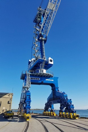 First Liebherr portal slewing crane in the US