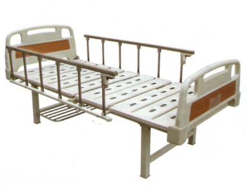 Three-Folded deluxe manual Hospital Bed CW-A00029