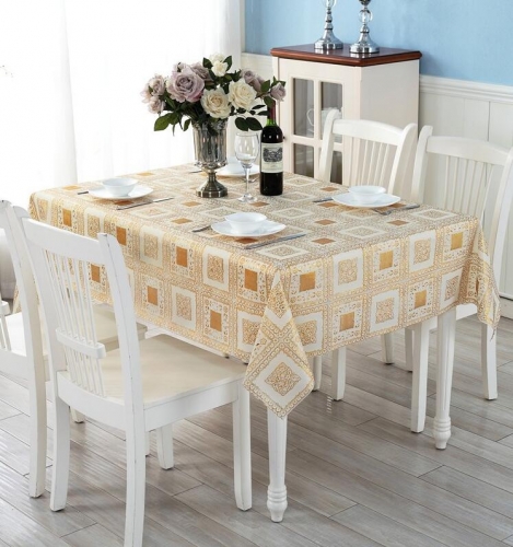 1.37 PVC lace with gold/silver tablecloth roll