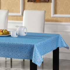 color lace heavy tablecloths with gold or silver roll