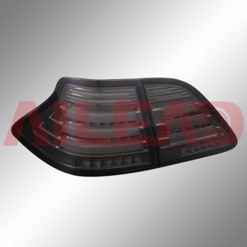 Toyota Crown 03-09 LED Tail Lamp