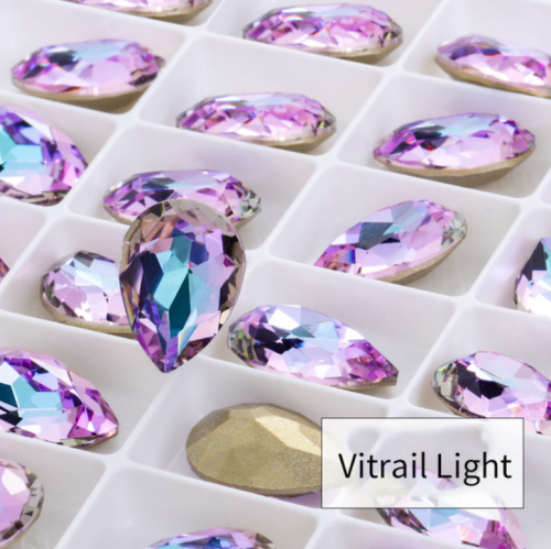 Vitrail Light Teardrop Pointback Rhinestone