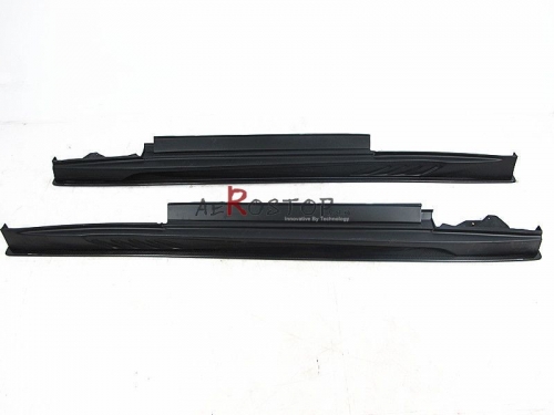 R35 GTR VARIS 13 VER SIDE SKIRTS WITH EXTENSISONS