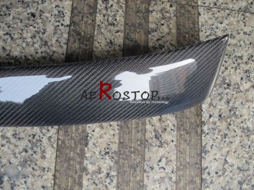 FOR 01-07 W203 EURO STYLE ROOF WING WITH ANTENA CUT-OUT