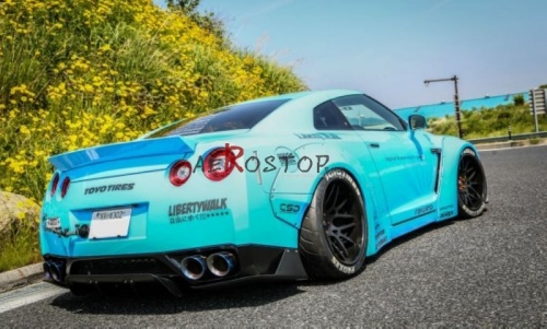 R35 GTR LB PERFORMANCE TRUNK WING