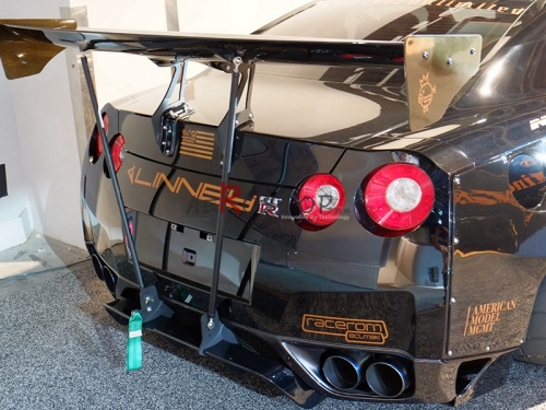 R35 GTR ROCKET BUNNY REAR DIFFUSER & GT WING (WITH ALL FITTING BRACKET)