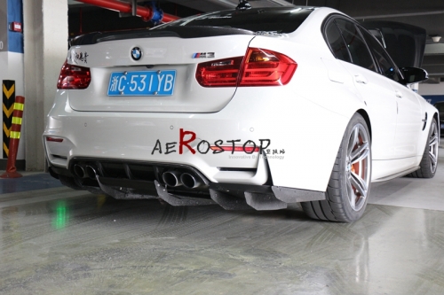 F8X F80 F82 F83 M3 M4 VARIS VRS STYLE REAR DIFFUSER W/ FITTING KIT