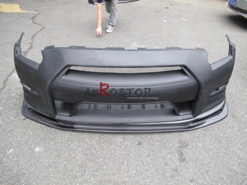 12-16 R35 GTR TOP SECRET STYLE FRONT DIFFUSER (OE BUMPER)