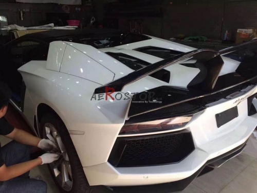 AVENTADOR LP700-4 DMC STYLE REAR SPOILER W/ BASE